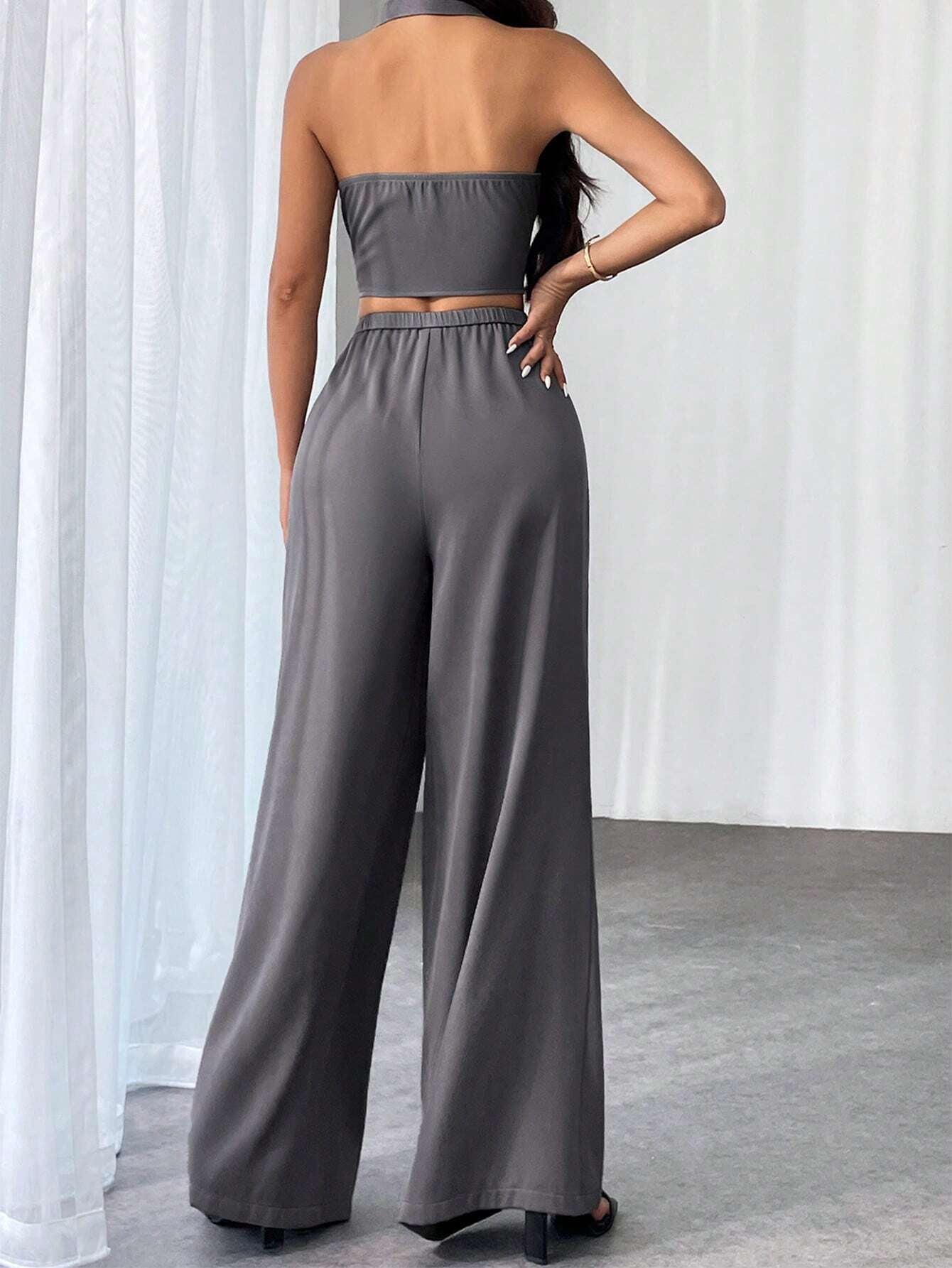 Privé Ladies' Commute Old Money Style Leisure Solid Color Simple Daily Slim-Fit Deep V Neck Sleeveless Blazer and Low Waist Wide-Leg Pants Set Set for Daily Work,Party and Street ,Business , Teacher
