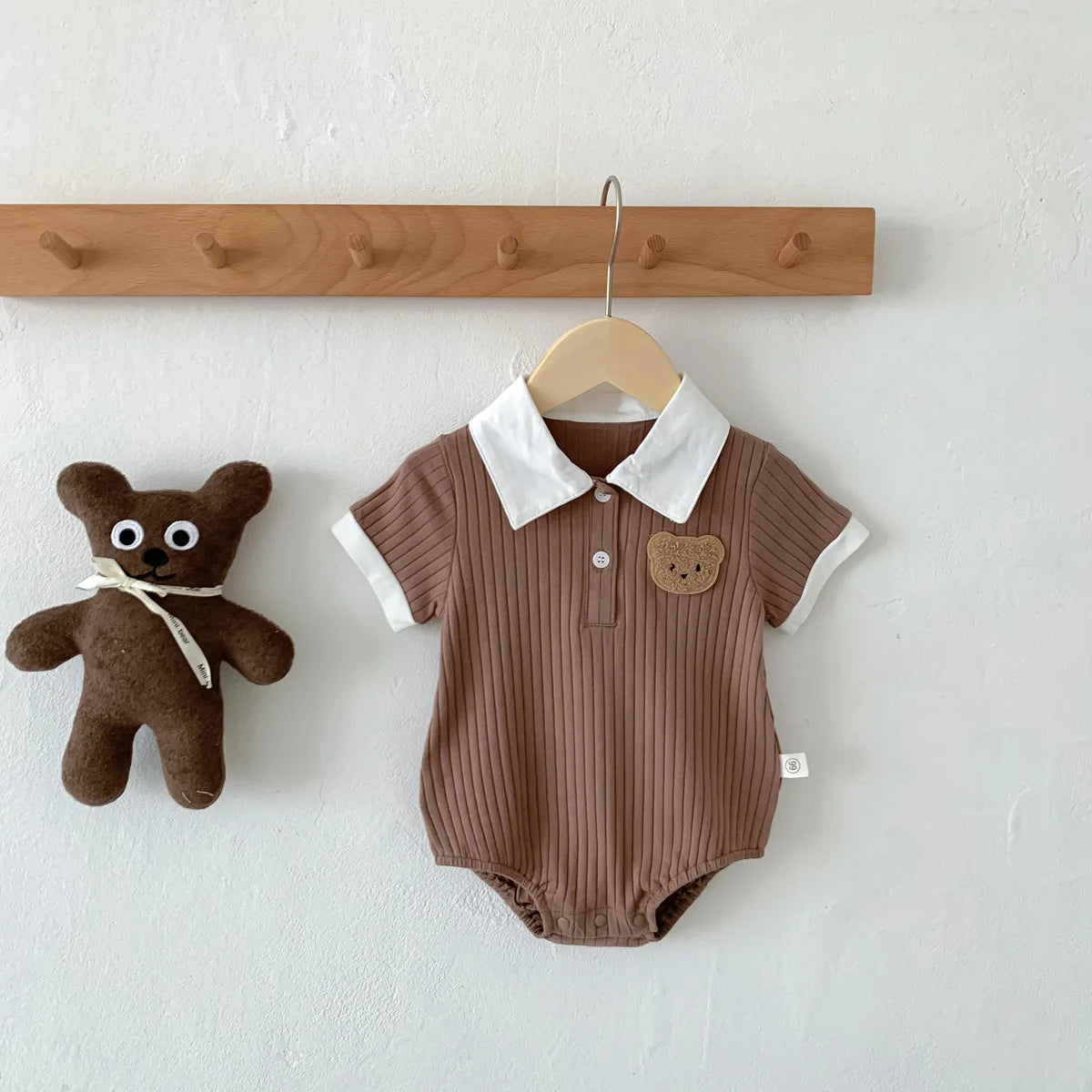 1688 Cute and Comfortable Baby Jumpsuit - Soft and Breathable Cotton Romper for Boys and Girls
