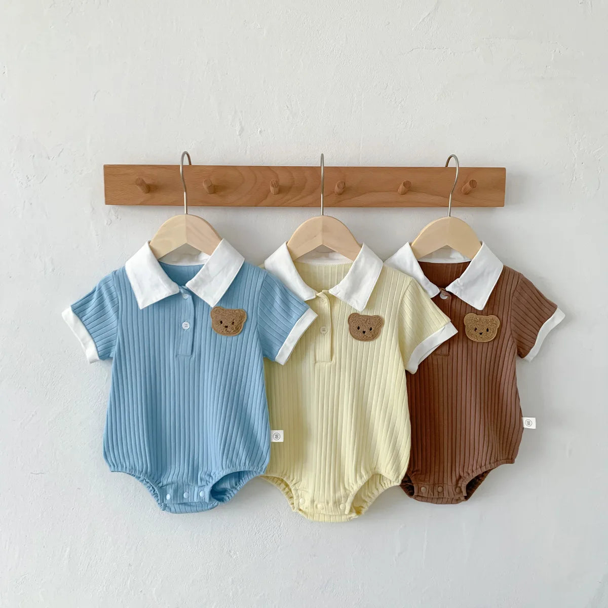 1688 Cute and Comfortable Baby Jumpsuit - Soft and Breathable Cotton Romper for Boys and Girls
